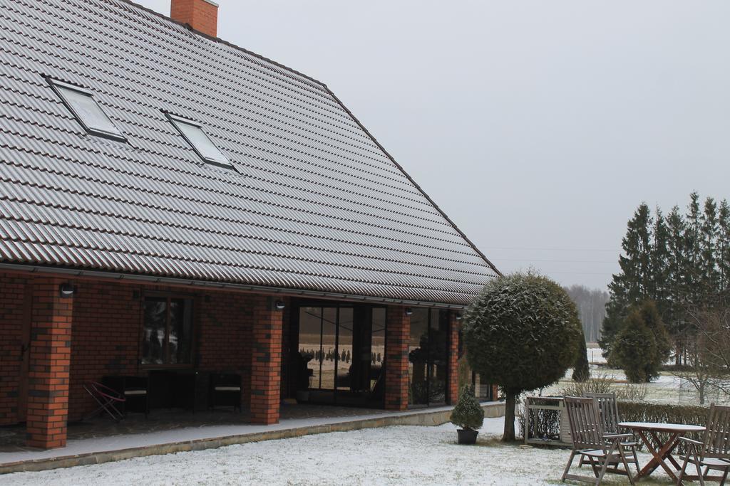 Krapi Guesthouse Treimani Exterior foto